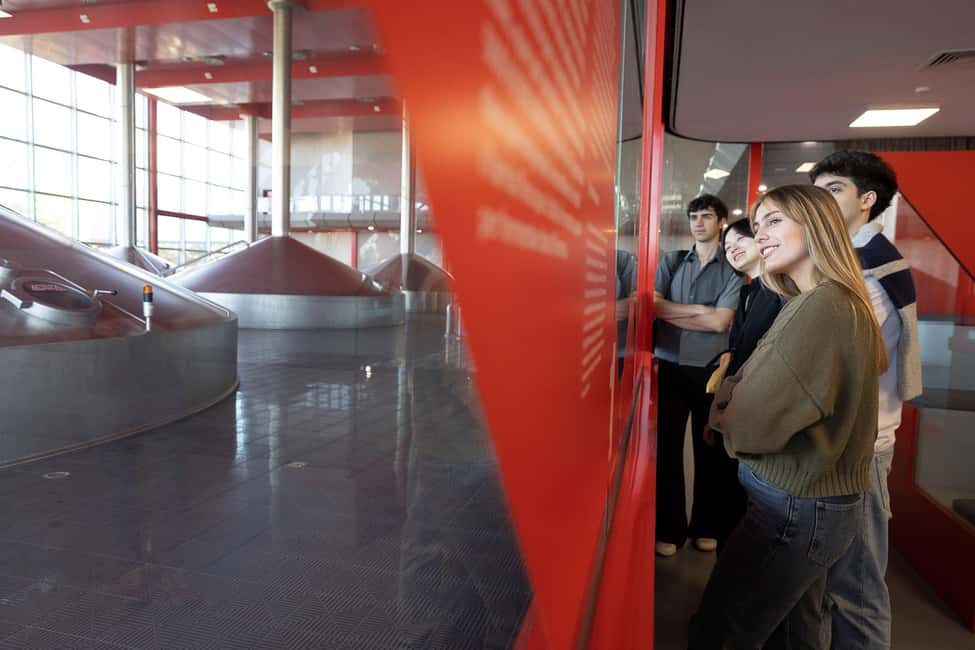 Barcelona: Estrella Damm Brewery Guided Tour with Tasting - Getting to Ronda Ponent 41: Simple Transport From Barcelona
