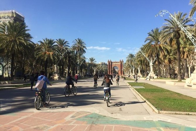 Barcelona Evening Small Group Bike Tour with Cava | with Private Option - Inner Harbor to Barceloneta: Triangular Alleys and Beach Life