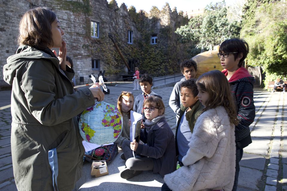 Barcelona: Family Tour in the Footsteps of Columbus - Casa Gispert on weekdays: the aroma of an old general store