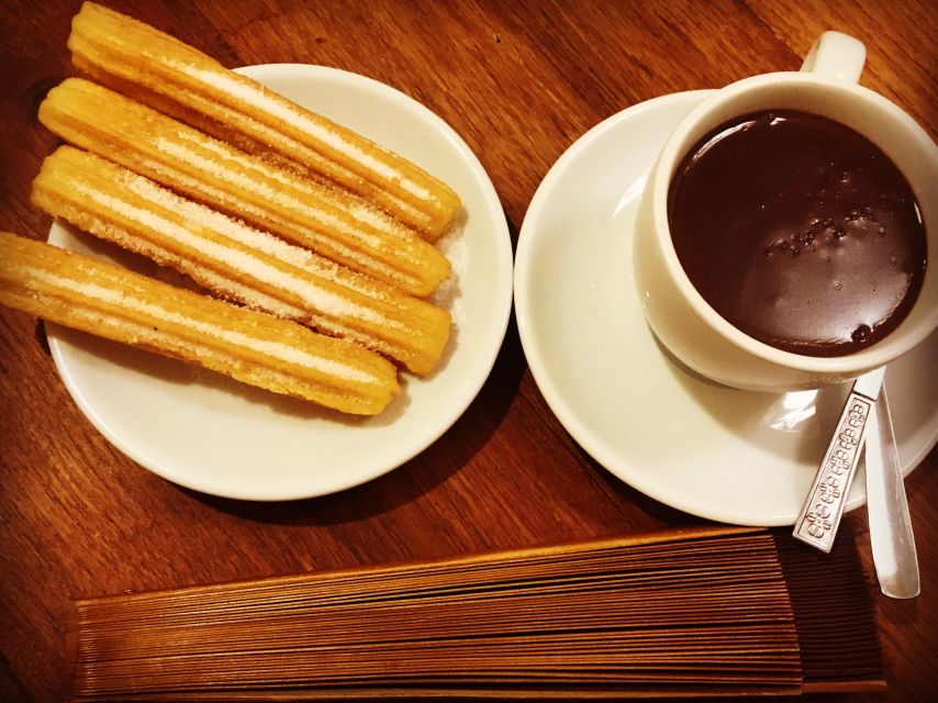 Barcelona: Food & Drink Tasting Tour in Traditional Taverns - Key things I’d circle on this tour