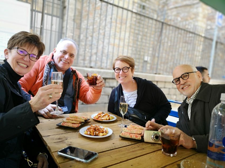 Barcelona: Foodie Walking Tour with Sagrada Familia Tickets - Gothic Revival meets Art Nouveau in Gaudí’s design language