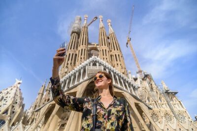 Barcelona Gaudi and Sagrada Familia Tour - Casa Batllo from the street: legends and design basics