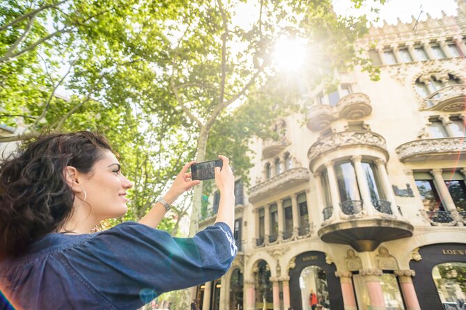 Barcelona Gaudi and Sagrada Familia Tour - Guide energy: the names you might hear