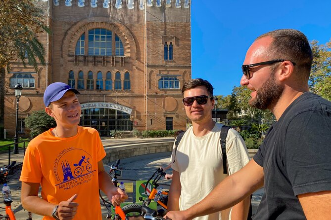 Barcelona: German guided tour by bike or e-bike - Key highlights before you pedal