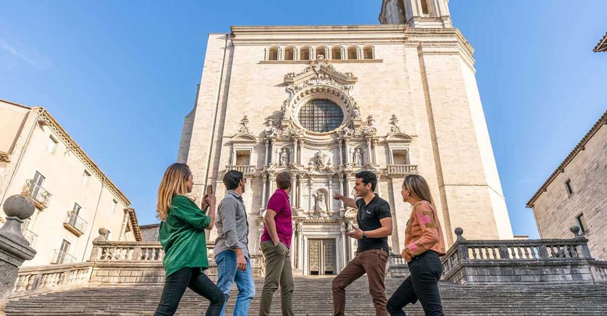 Barcelona: Girona Private Guided Tour by High-Speed Train - Barcelona to Girona by high-speed train: the part that makes the day work