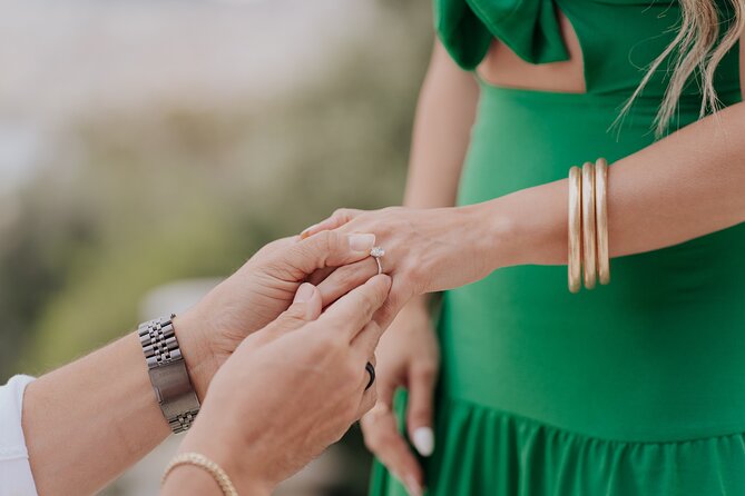 Barcelona: Glamour Wow Dress Photoshoot in Spectacular locations - Big Dress Handling: The Assistant Is Not Just Extra