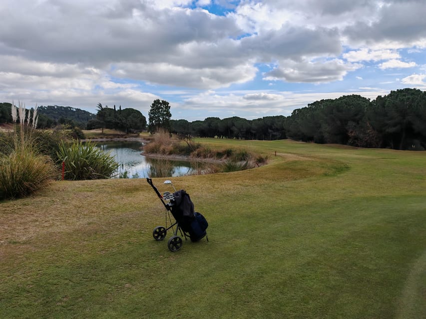 Barcelona Golfing: All-Inclusive Experience Pick-Up Drop-Off - Key points at a glance