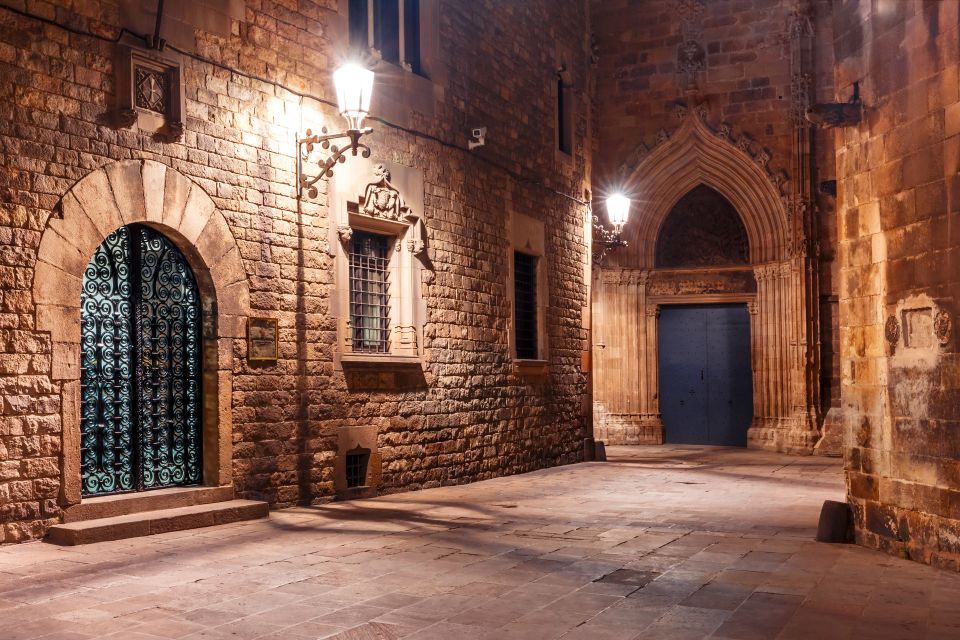Barcelona: Gothic Quarter and Flamenco Show (Small Group) - Los Tarantos Flamenco: A 45-Minute Show in Barcelona’s Oldest Tablao