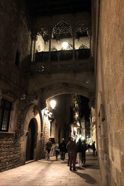 Barcelona: Gothic Quarter By Night Guided Walking Tour - The Cathedral of Barcelona at night: history you can actually picture