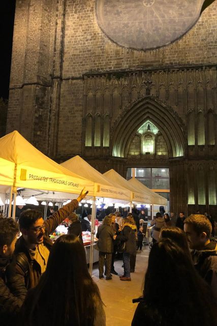 Barcelona: Gothic Quarter By Night Guided Walking Tour - King’s Square and the Gothic Quarter’s medieval geometry