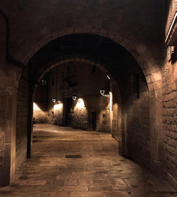 Barcelona: Gothic Quarter By Night Guided Walking Tour - Sweet stop: hot chocolate and churros in winter, gelato in summer