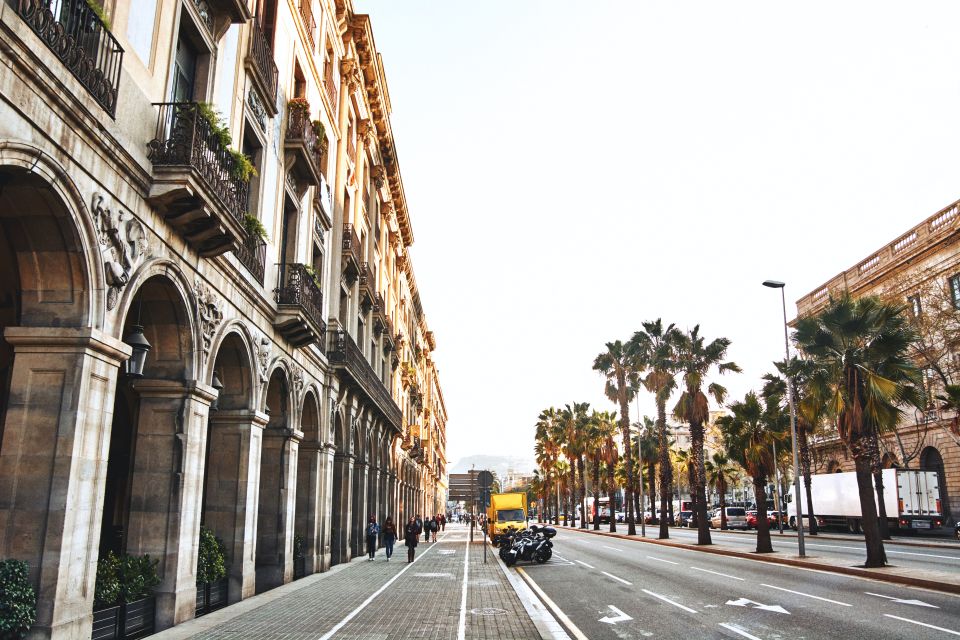 Barcelona: Gothic Quarter & La Sagrada Familia Private Tour - La Sagrada Familia: Skip-the-Line Entry Plus an Audio Guide
