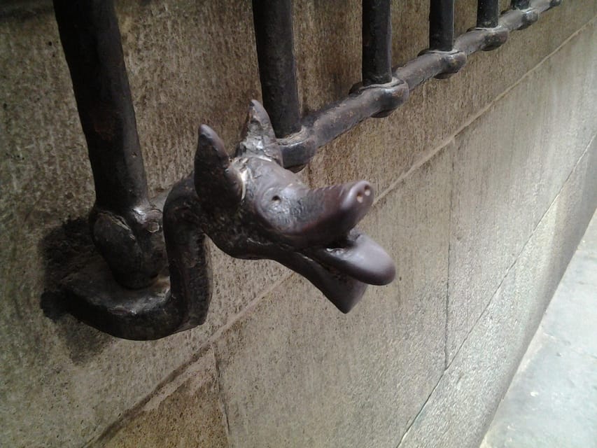 Barcelona: Gothic Quarter Legends Walking Tour with Tapas - Quick Practical Tips Before You Go