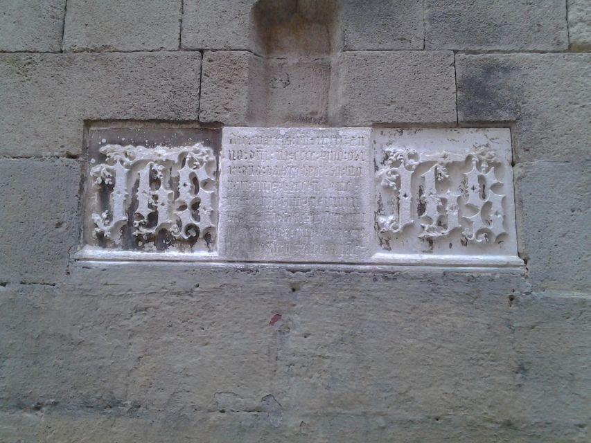 Barcelona: Gothic Quarter Legends Walking Tour with Tapas - Tapas Without Guesswork: The Pintxo Stop at the End