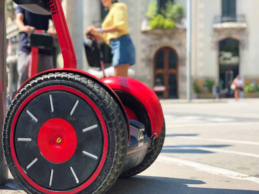 Barcelona: Gothic Quarter & Sagrada Familia Area Segway Tour - Arc de Triomf and Parc de la Ciutadella: the reset button