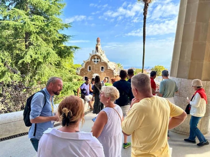 Barcelona: Gothic Quarter, Sagrada Familia & Park Güell Tour - Key highlights you’ll feel right away