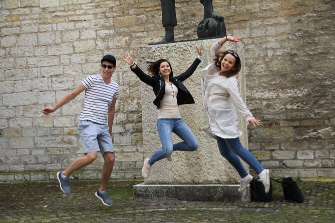 Barcelona Gothic Quarter Scavenger Hunt and City Highlights Walking Tour - Why a Gothic Quarter scavenger hunt feels different