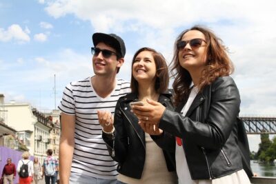 Barcelona Gothic Quarter Scavenger Hunt and City Highlights Walking Tour - Price and value: what $10.57 buys you