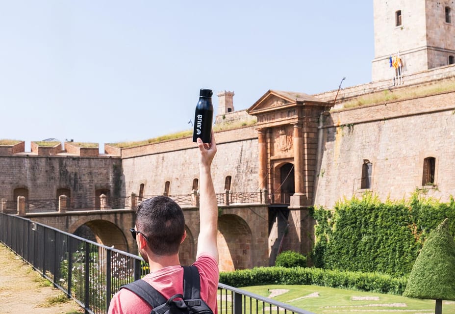 Barcelona: Gothic Quarter Walking Tour w/ Montjuïc Cable Car - Key moments that make this tour worth your time