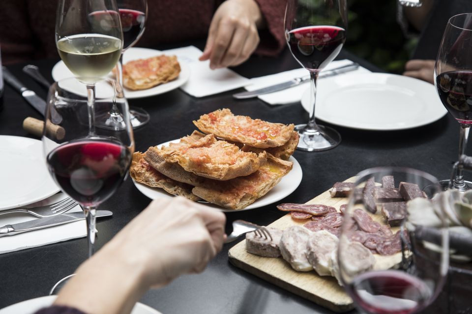 Barcelona Gourmet Food & Wine Tour with Local Expert - How much food and wine you get for $135