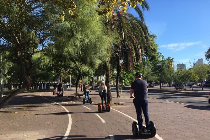 Barcelona Grand Segway Tour - Cara de Barcelona (Roy Lichtenstein): Pop Art in Plain Sight