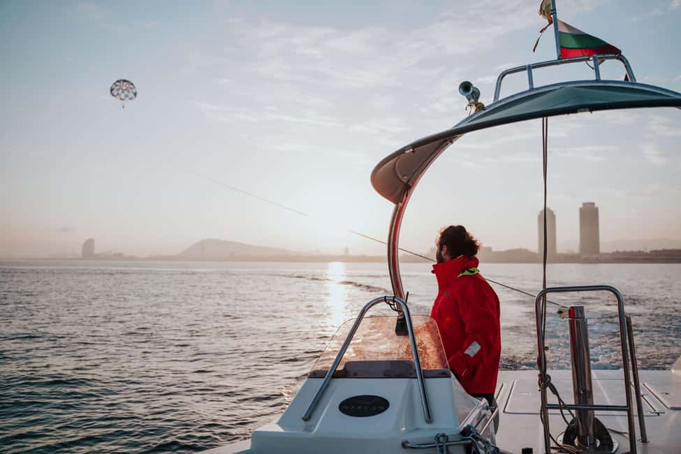 Barcelona: Guided Parasailing Experience - Olympic Port check-in: the part you can control
