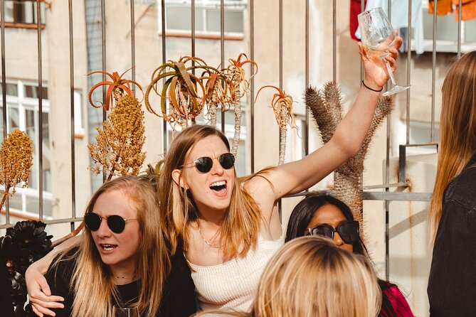 Barcelona: Guided Rooftop Wine Tasting – Enjoy 6 Spanish Wines - Logistics that affect the quality of your night