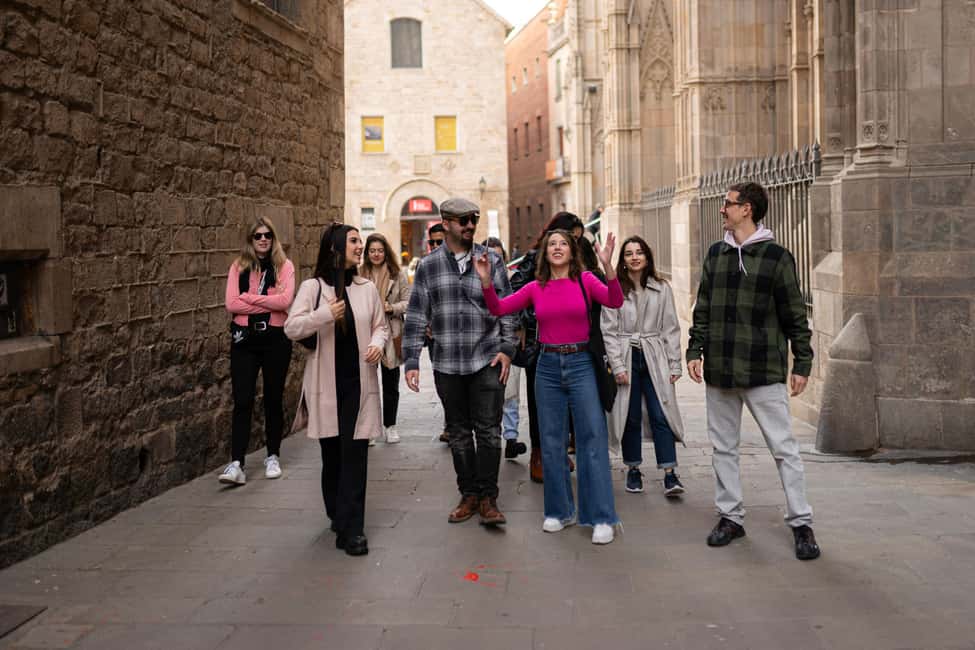 Barcelona: Guided Walking Tour of Top Sights and Hidden Gems - The Best Mindset for Getting More Out of Two Hours