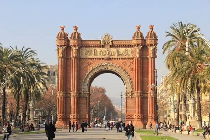 Barcelona Half-Day Sightseeing Private Tour - Park Güell in 45 minutes: how to make short time count