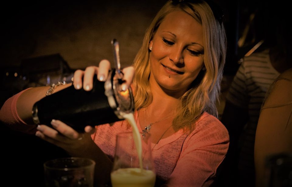 Barcelona: Hen Party Cocktail Class - A practical hen party with real teaching, not just drinking