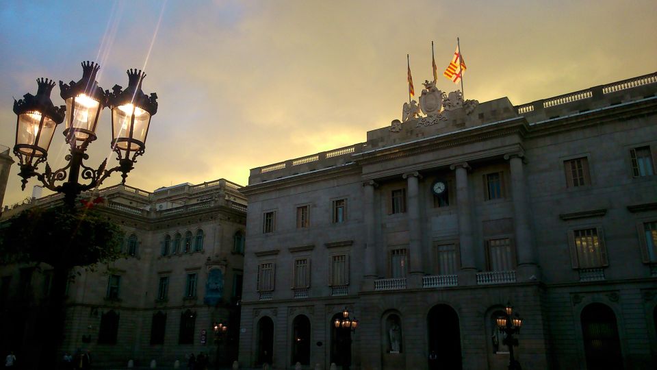 Barcelona Highlights Bike Tour - Price, what’s included, and where the value really shows up