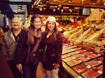 Barcelona: Highlights & Gems Private Tour with Tapa & Drink - La Rambla and Plaça Reial: How Barcelona Looks When It’s Still Human-Scaled