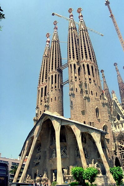 Barcelona Highlights Half Day Small Group Tour - Montjuïc Hill: Olympic Legacy and the Best Orientation Views
