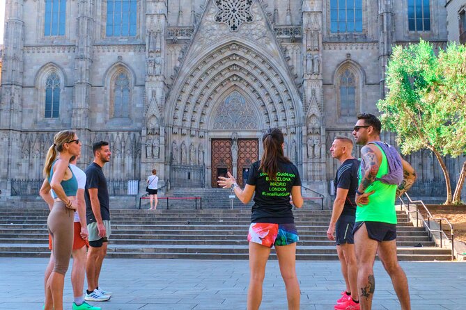 Barcelona Highlights Running Tour - The pace system: nobody gets left behind