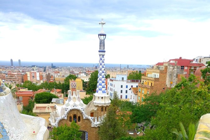Barcelona Highlights with a Local Friend - A Private, Local-Style Walk Through Barcelonas Best First Impressions