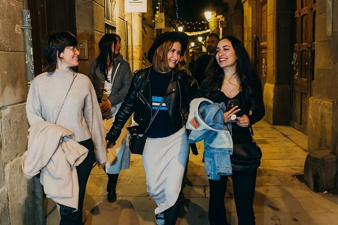 Barcelona Historical Walking Tour: Gothic Quarter and El Born - Pont del Bisbe: a neo-Gothic bridge with a legend