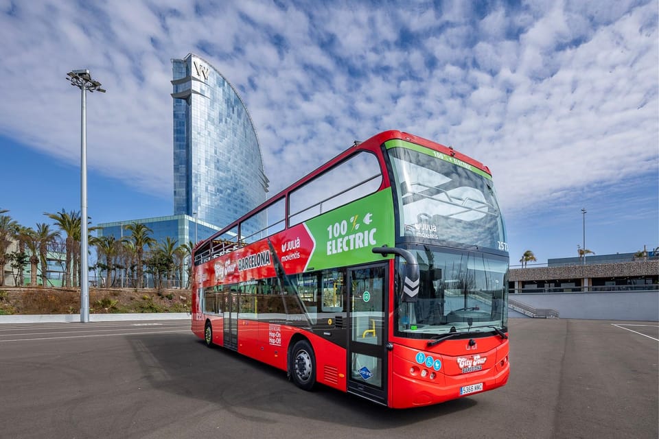 Barcelona: Hop-On Hop-Off Bus & Aquarium Tour - Plaça Catalunya and Stop Connections: Avoid the Common Friction