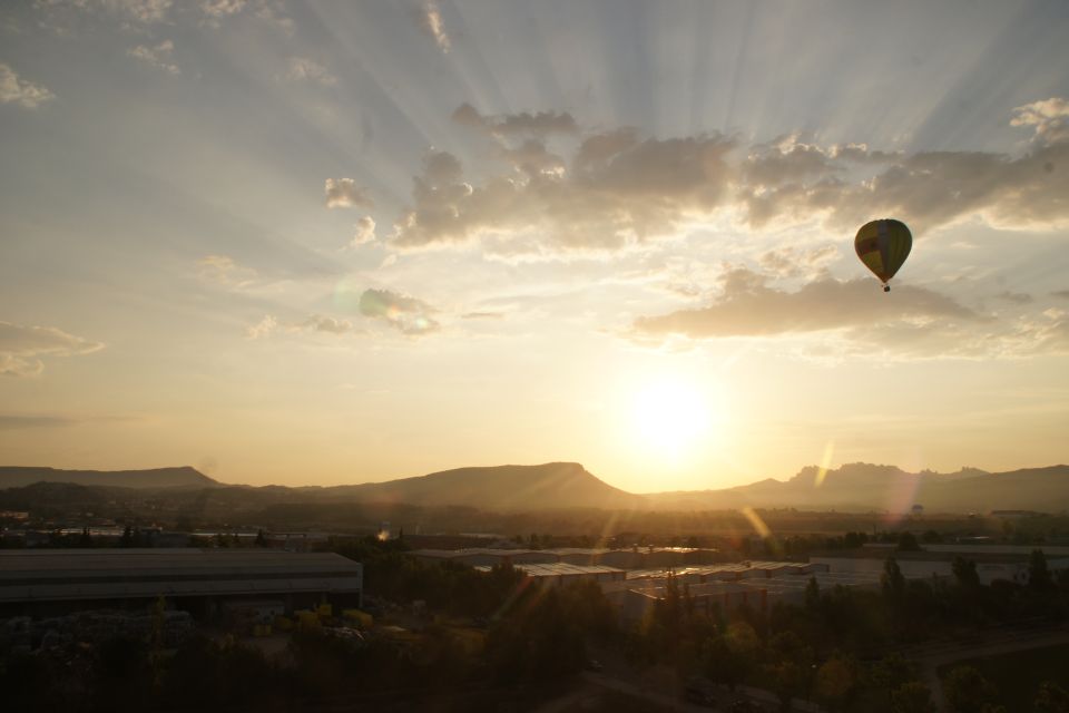 Barcelona: Hot Air Balloon Flight Experience - Key Things to Know Before You Go