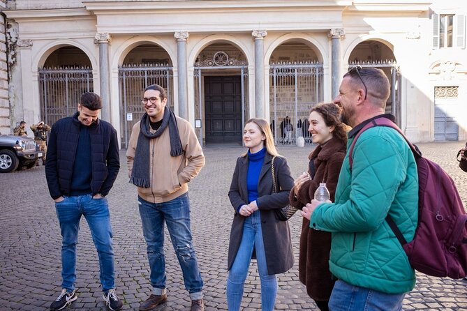 Barcelona in 2 Hours: Guided Walk Through History and Sights - Why a 2-hour Gothic Quarter walk works so well