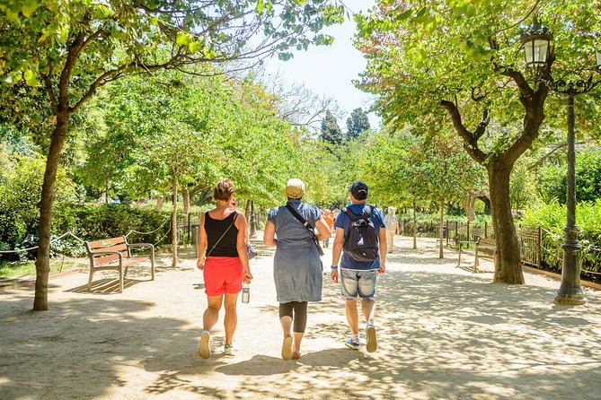 Barcelona in One Day eBike Tour with Park Güell Ticket - A one-day plan that actually covers Barcelona by bike