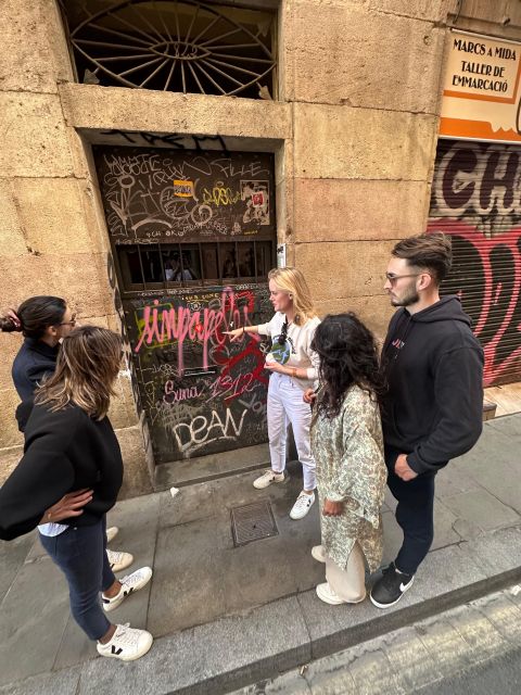 Barcelona: Insider Street Art Tour with Private Studio Visit - The 2-hour route: Teatre Condal to Canal Gallery, with smart timing