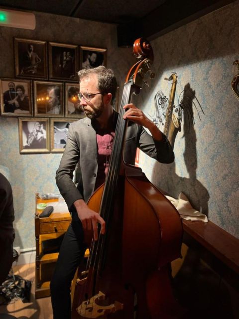 Barcelona: Jam Session - Jazz, Cocktails and Tapas - Getting to The Velvet Room for a 20:30-style night