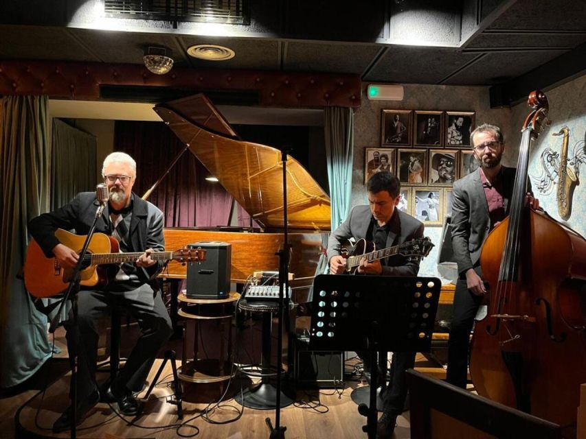 Barcelona: Jam Session - Jazz, Cocktails and Tapas - How the jam session actually plays out (jazz, blues, improvisation)