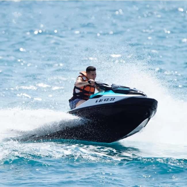 Barcelona: Jet Ski ride 1 or 2 people + instructor included - Key things I’d focus on before you go