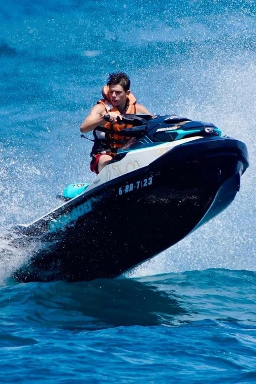 Barcelona: Jet Ski ride 1 or 2 people + instructor included - Packing list that prevents the day from going sideways