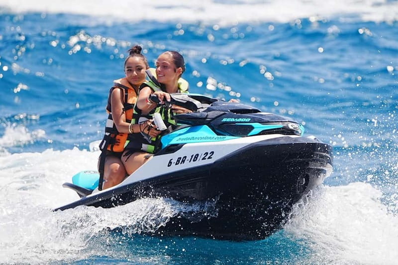 Barcelona: Jet Ski ride 1 or 2 people + instructor included - Practical timing: picking the right ride slot in your Barcelona day