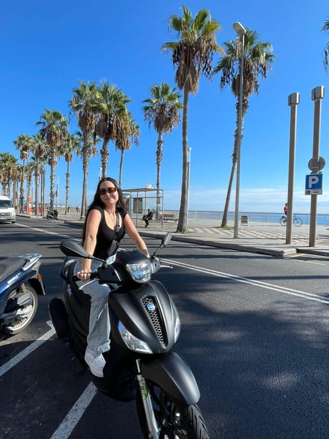 Barcelona Kick Start: 2-Hour Guided Scooter Tour - Eixample to Mercat del Ninot: seeing the everyday Barcelona
