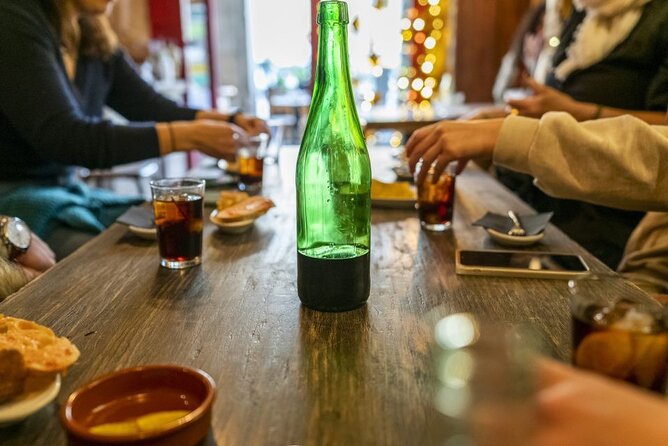 Barcelona: La Boqueria Food, Wine & History Walking Tour - What You Actually Eat and Drink: tapas, cava, and Catalan flavors