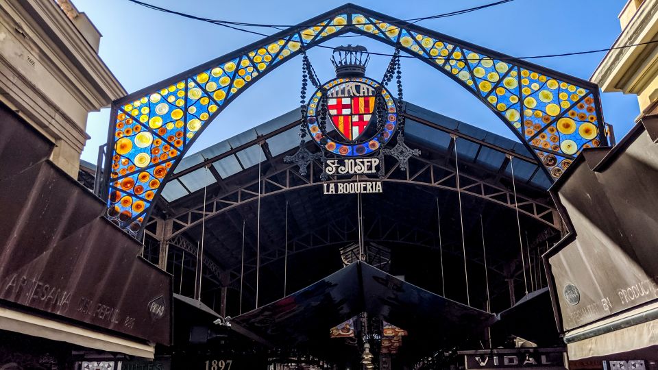 Barcelona: La Boqueria & Santa Caterina Market Private Tour - Gothic Quarter: old streets, civic squares, and a 90-minute palate warm-up