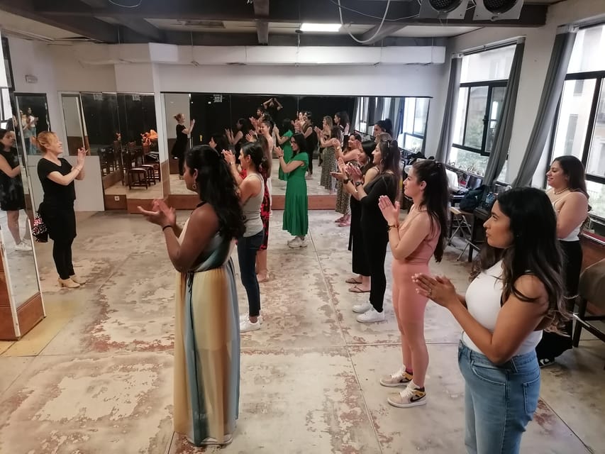 Barcelona: Latin Dance & Salsa Class Experience - The 60-Minute Plan That Helps Beginners Feel Capable